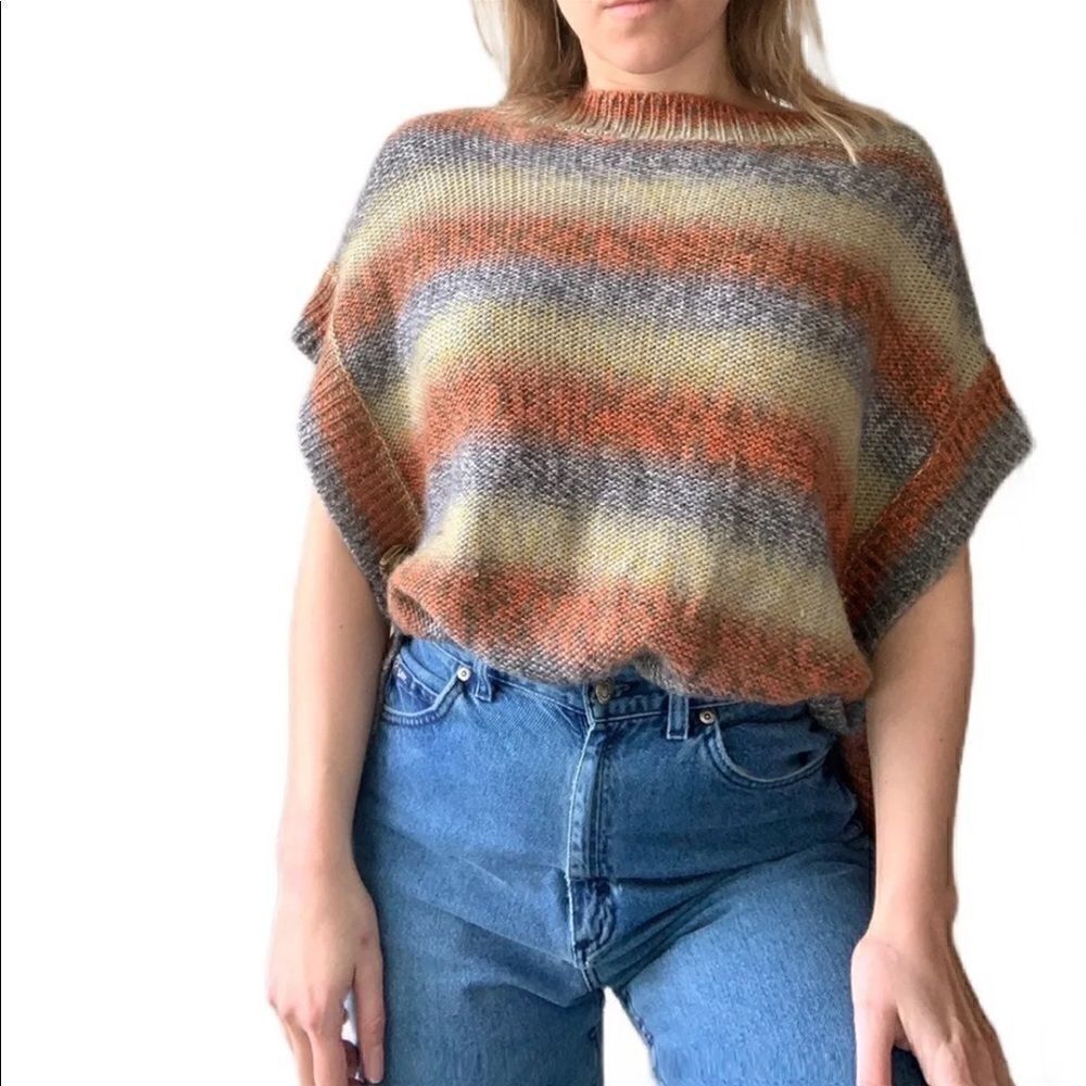 The Limited Wool Blend, Fall Color, Poncho with Side Buttons! ❤️ - Picture 2 of 6